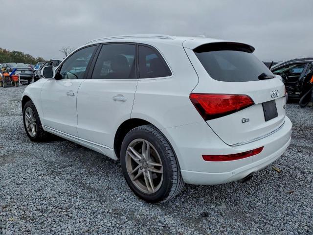Audi Q5 Premium Plus Image 8