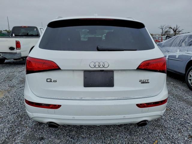 Audi Q5 Premium Plus Image 10