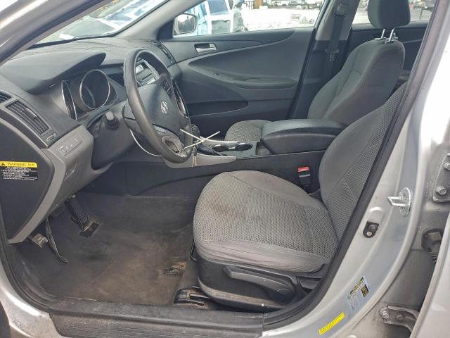 Hyundai SONATA Gls Image 12