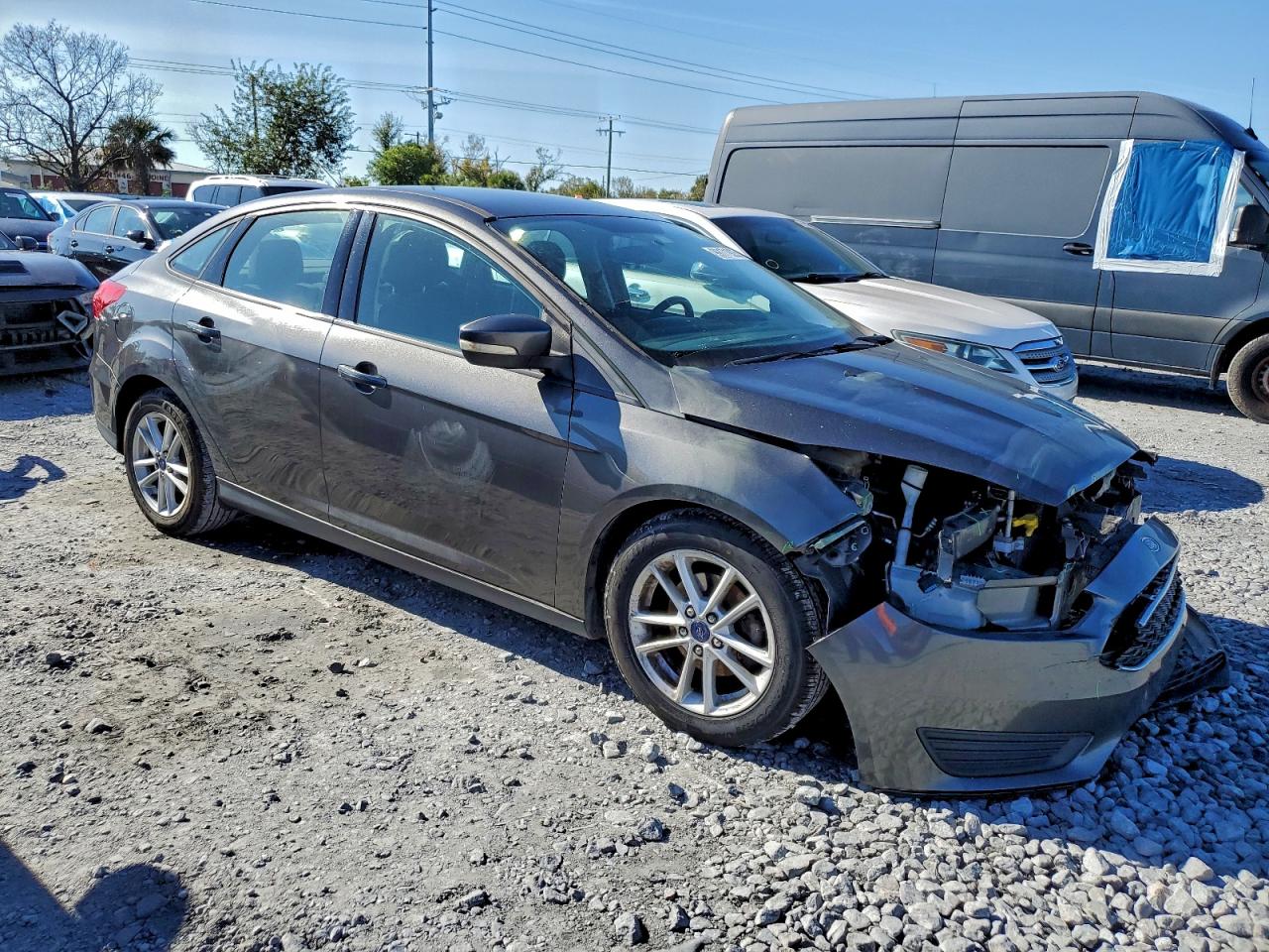 Ford Focus Se Image 4