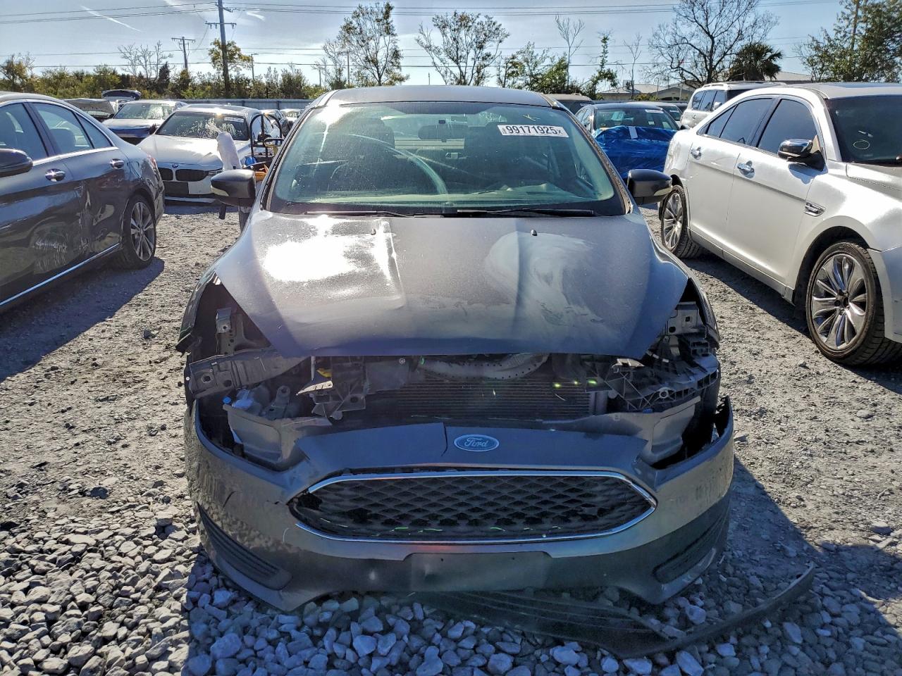 Ford Focus Se Image 2