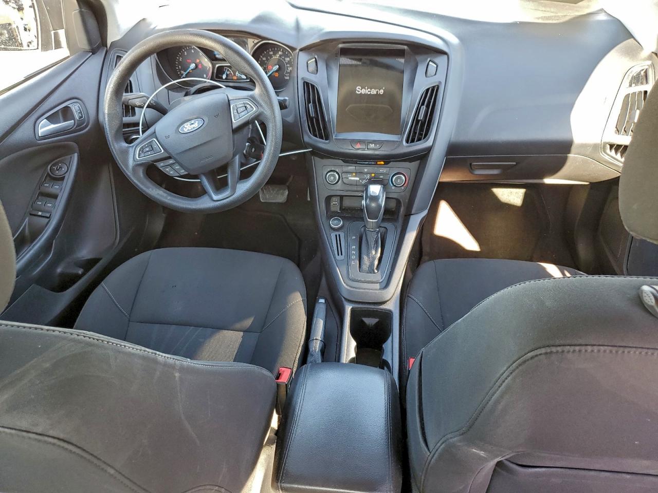 Ford Focus Se Image 7