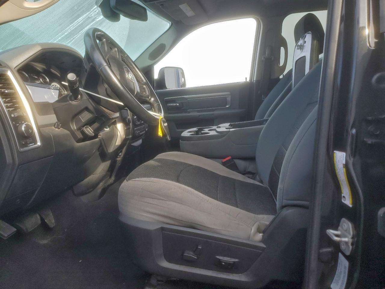 Ram 2500 Slt Image 2