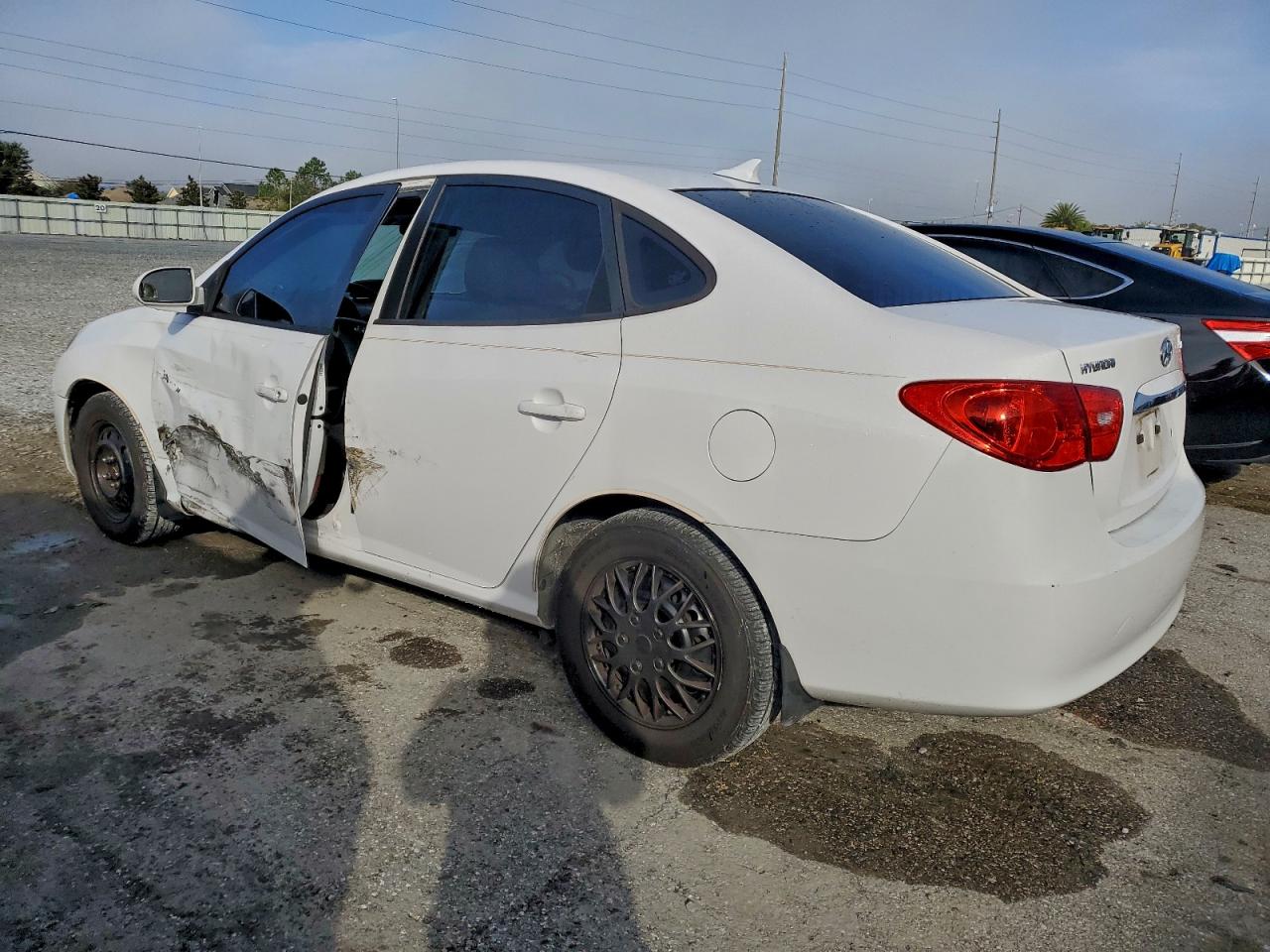 Hyundai ELANTRA Blue Image 8
