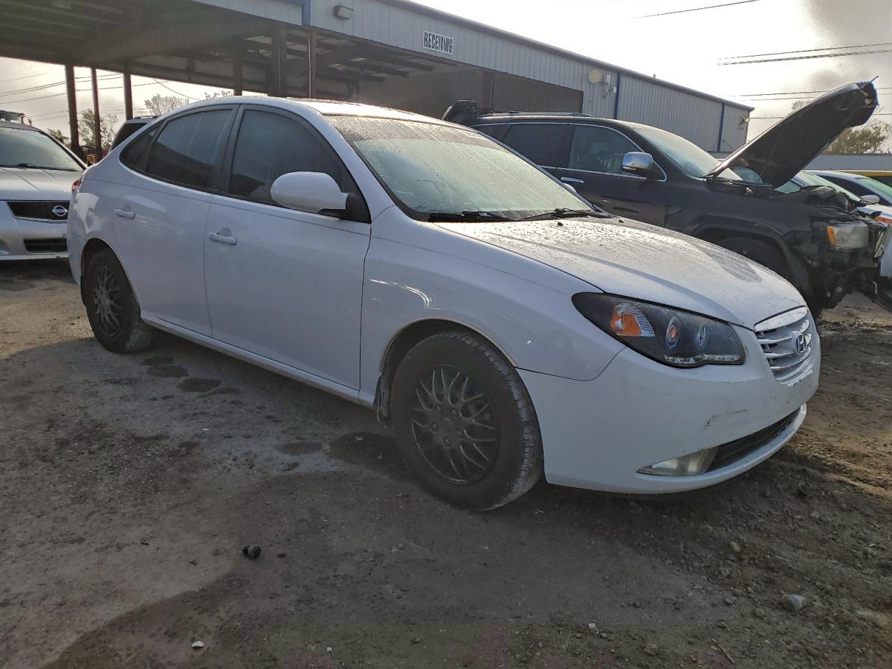 Hyundai ELANTRA Blue Image 9