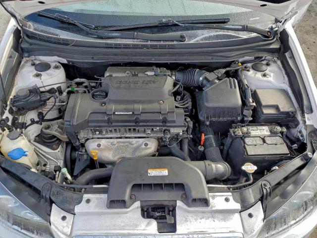 Hyundai ELANTRA Blue Image 10