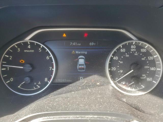 Nissan Maxima 3.5s Image 4