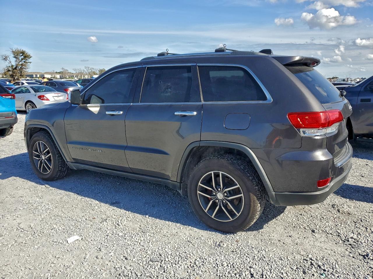 Jeep Grand Cherokee Limited Image 9