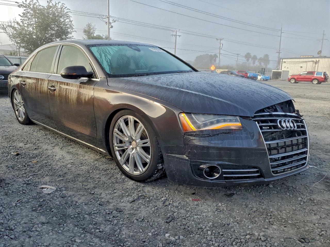 Audi A8 L Quattro Image 3