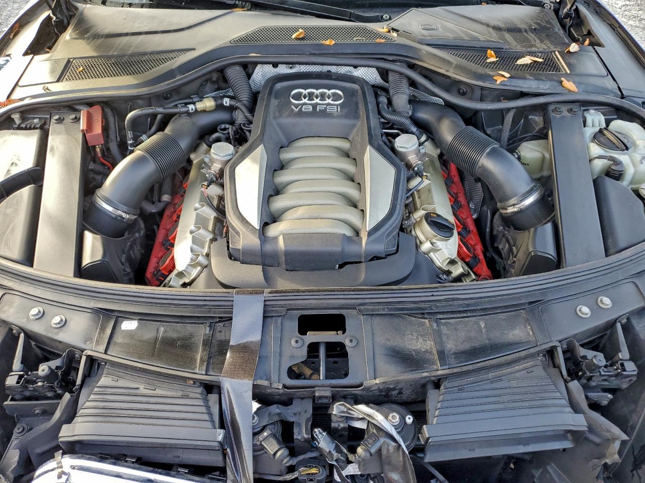 Audi A8 L Quattro Image 12