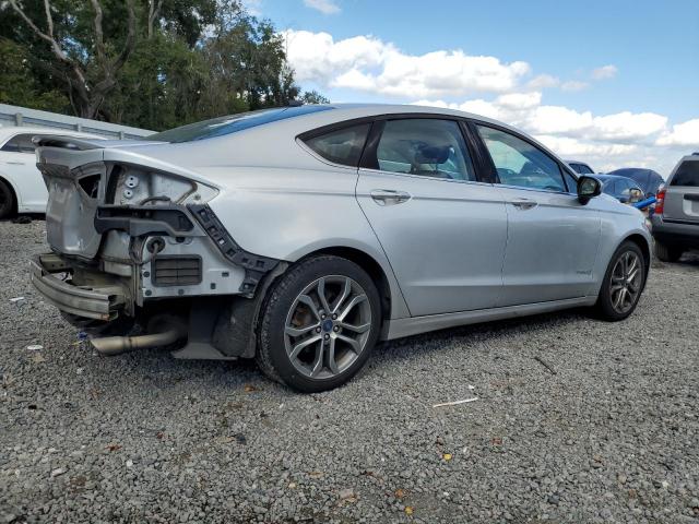 Ford Fusion Se Hybrid Image 8