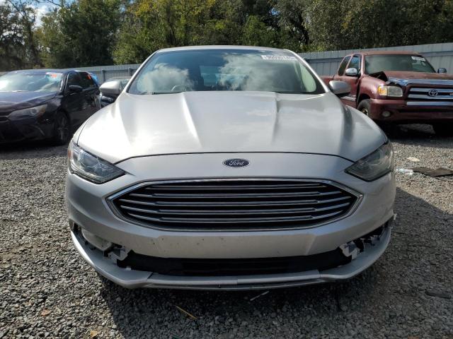Ford Fusion Se Hybrid Image 5