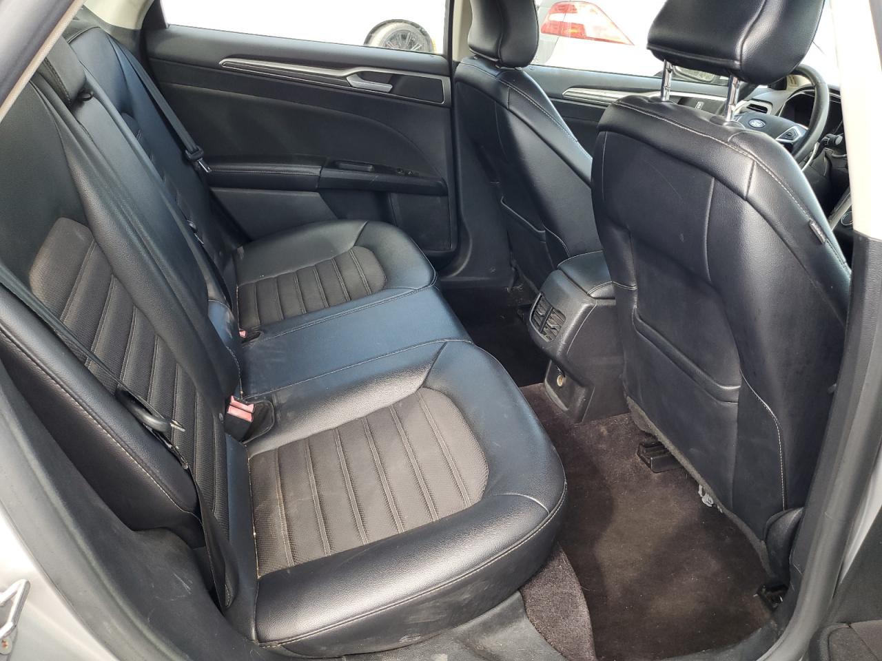 Ford Fusion Se Hybrid Image 7