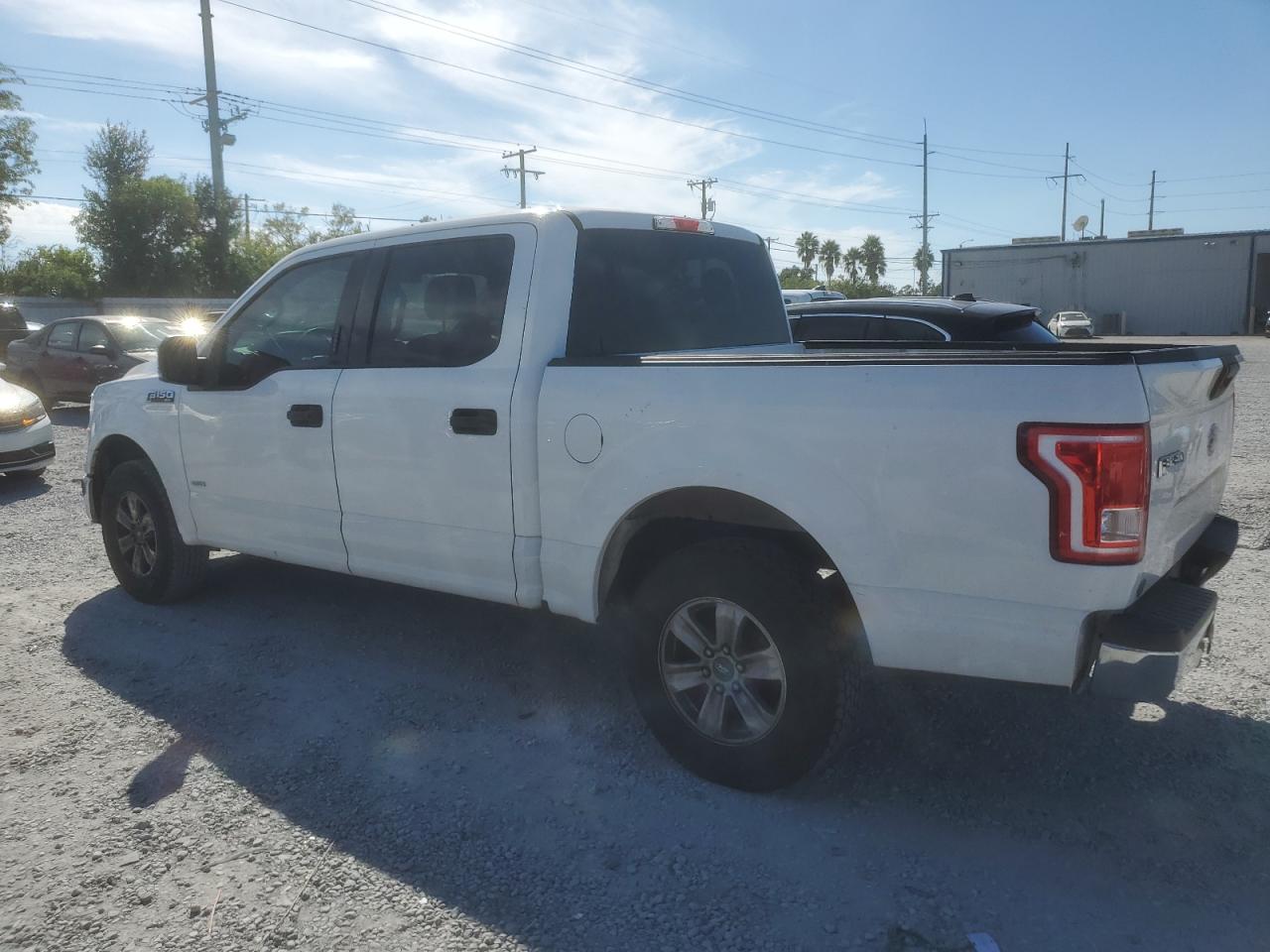 Ford F-150 Supercrew Image 2