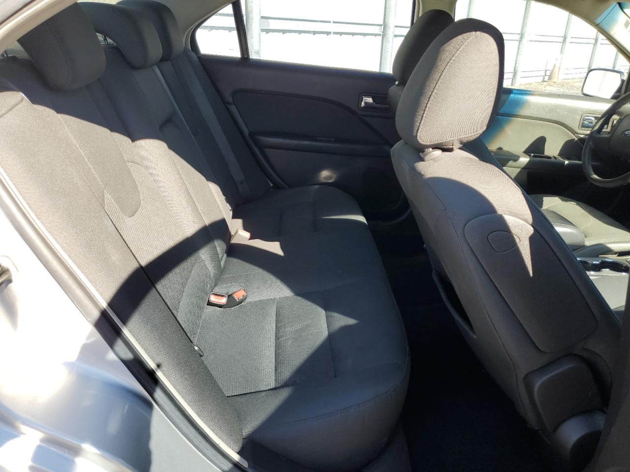 Ford Fusion Se Image 10