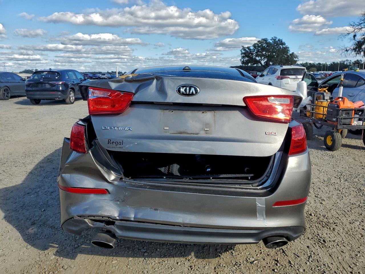 Kia Optima Lx Image 7