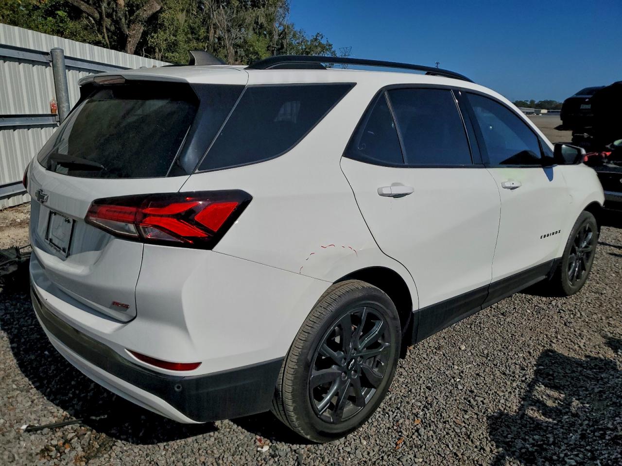 Chevrolet Equinox Rs Image 7