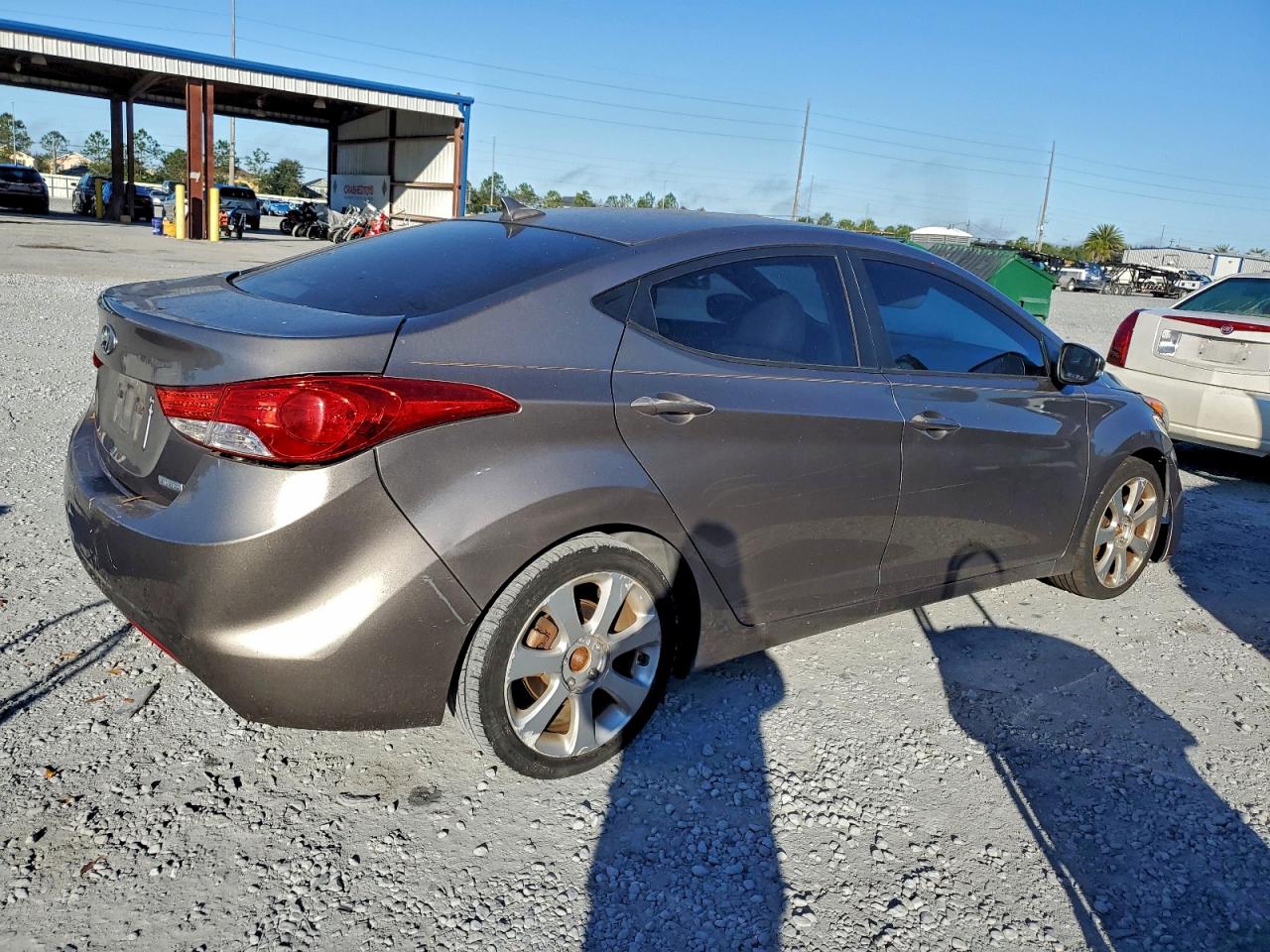 Hyundai ELANTRA Gls Image 2