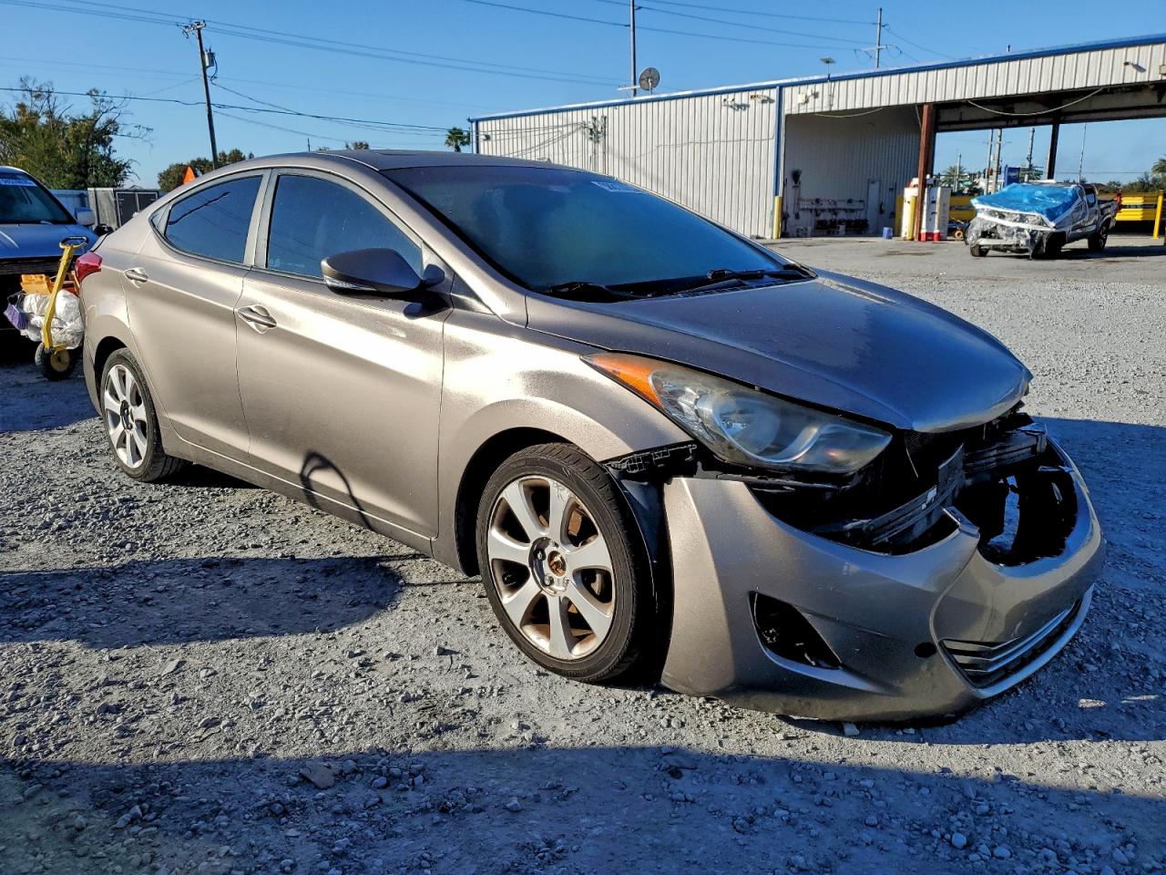 Hyundai ELANTRA Gls Image 3