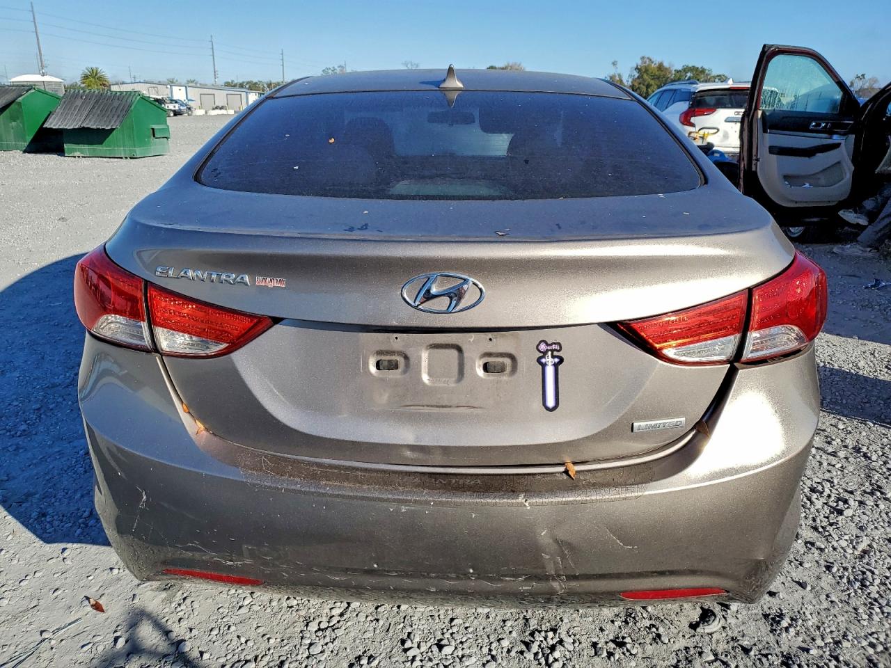 Hyundai ELANTRA Gls Image 6