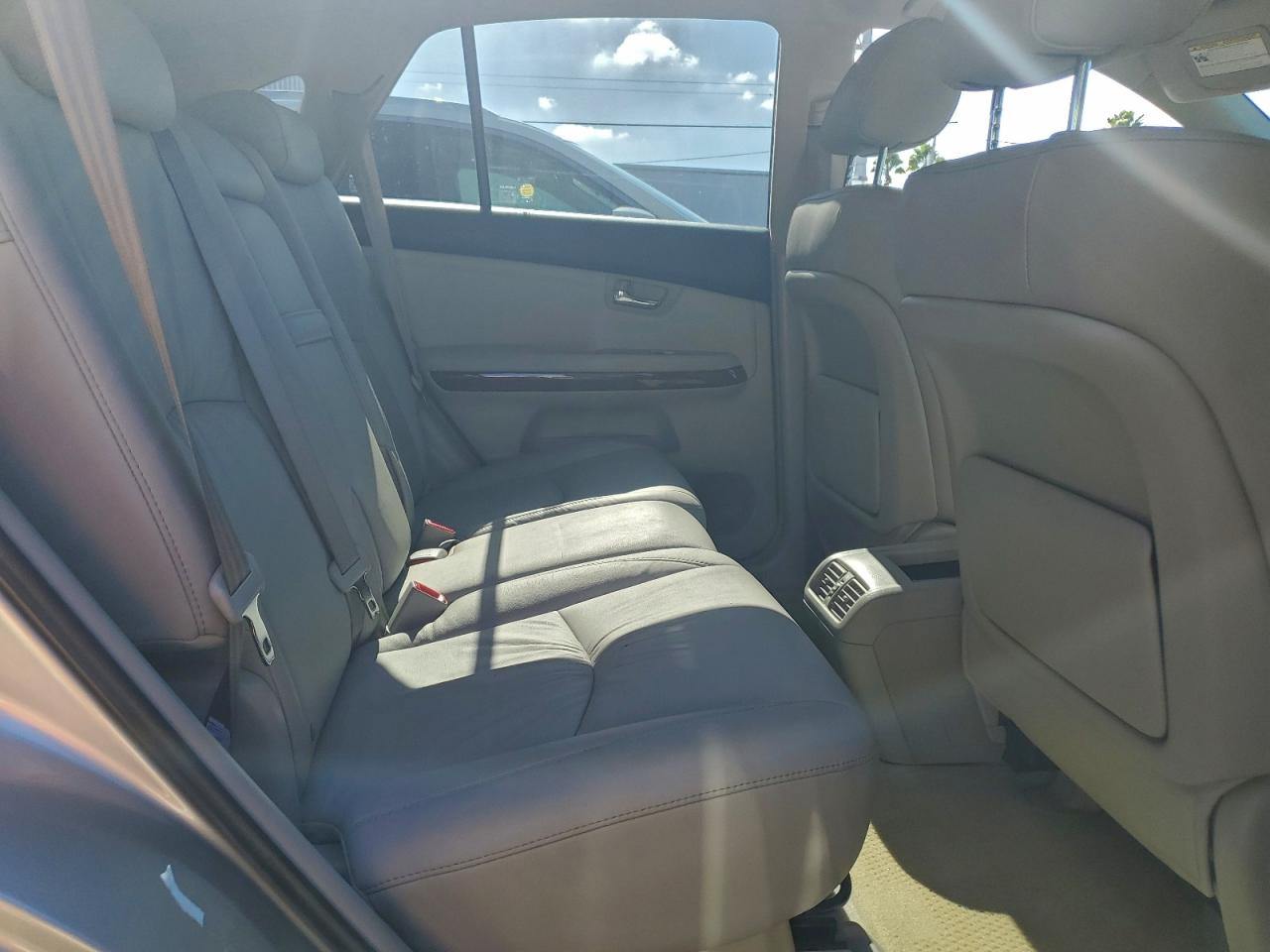 Lexus RX 350 Image 10