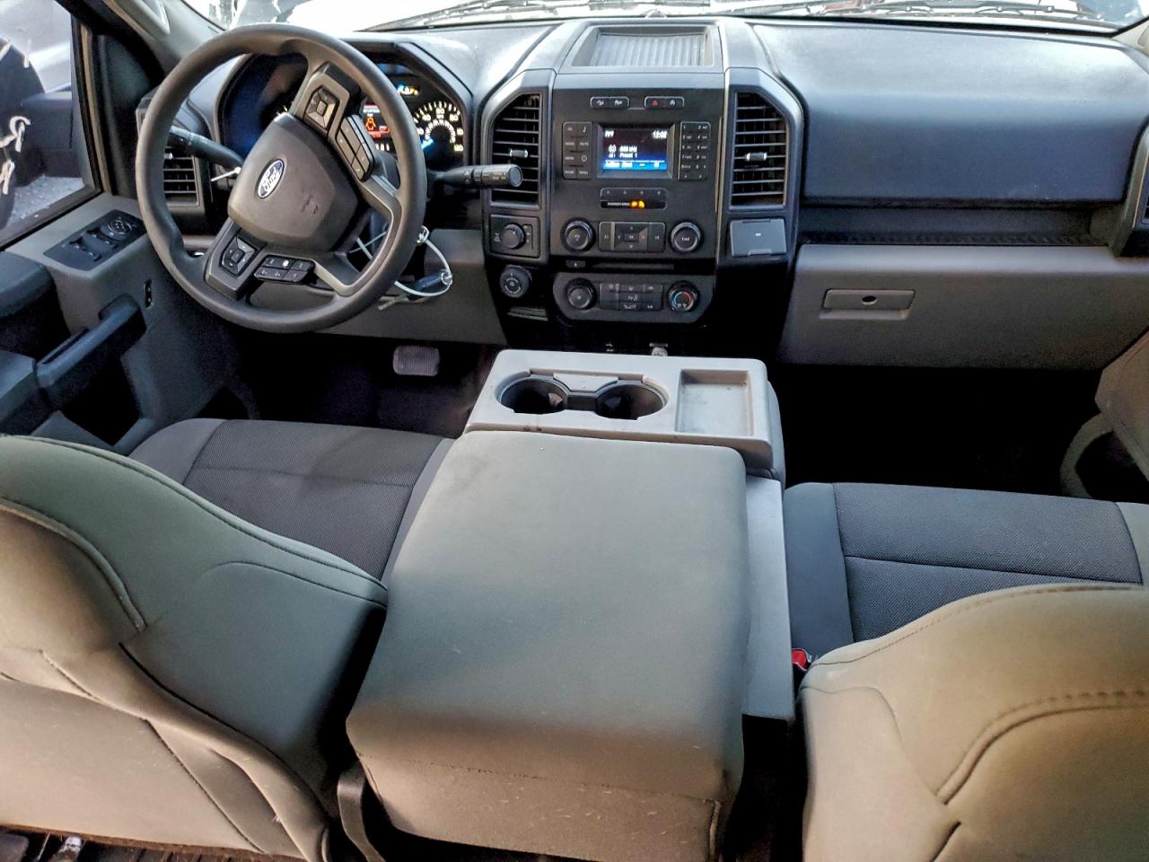 Ford F-150 Super Cab Image 7