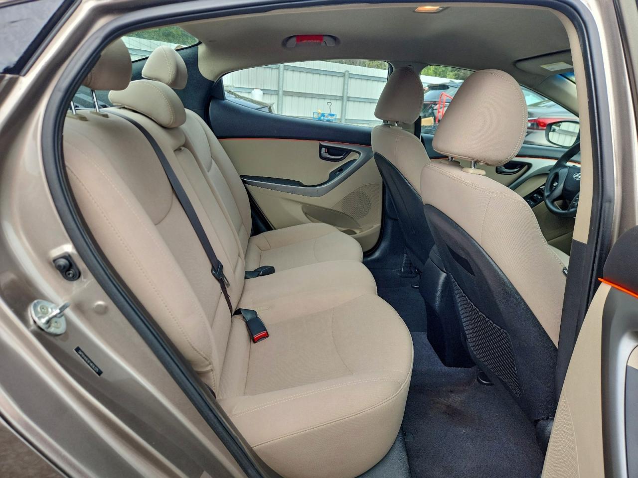 Hyundai ELANTRA Se Image 10