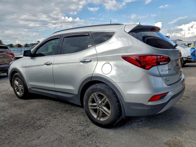 Hyundai SANTA FE Image 2
