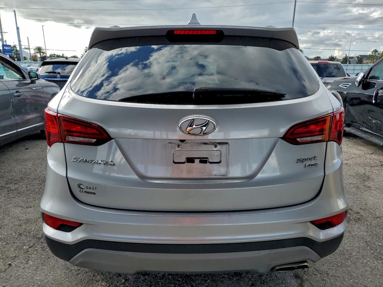 Hyundai SANTA FE Image 4