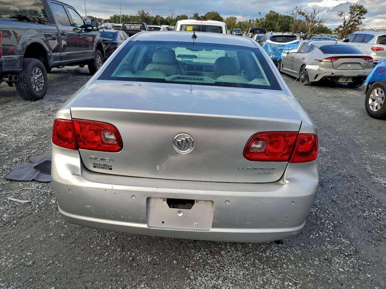 Buick Lucerne Cxl Image 4