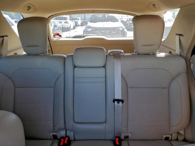 Mercedes-Benz M-Class 350 Image 9